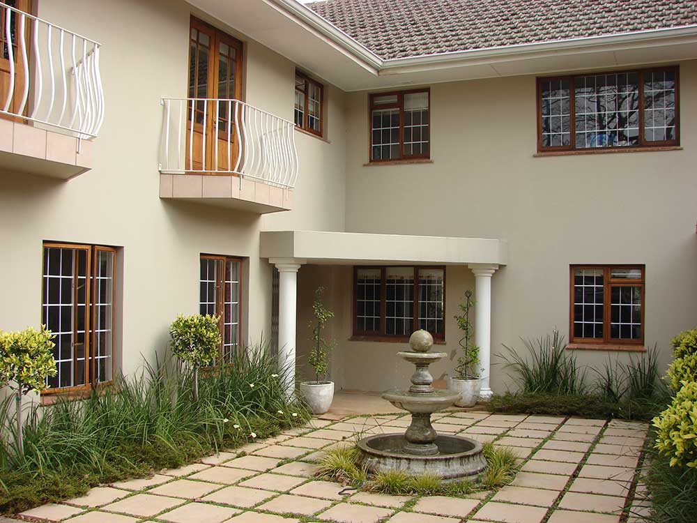 Steel Cottage Pane Bars: Securing Traditional Architecture