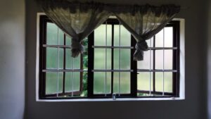 Traditional Window Security: Custom Cottage Pane Defences