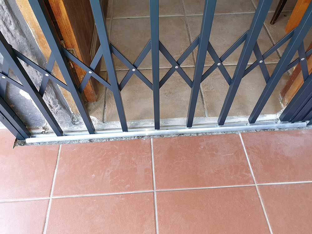 Secure Front Entry: Why Custom Fabricated Gates Are Best